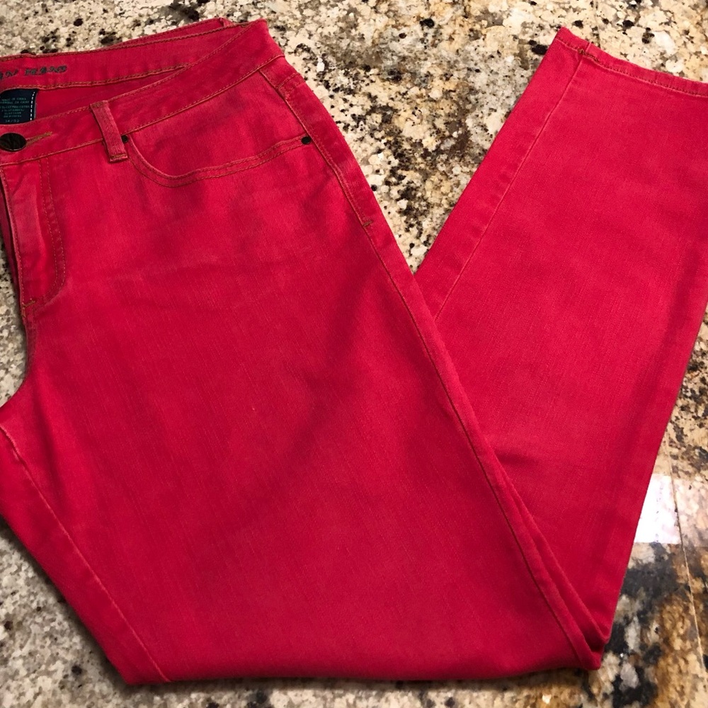 WORN jeans. Excellent condition. The red is not quite that bright. Sz 14
